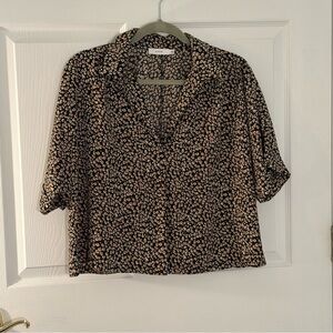 Lush Abstract Animal Print Short Sleeve Blouse Black Tan Women’s Large